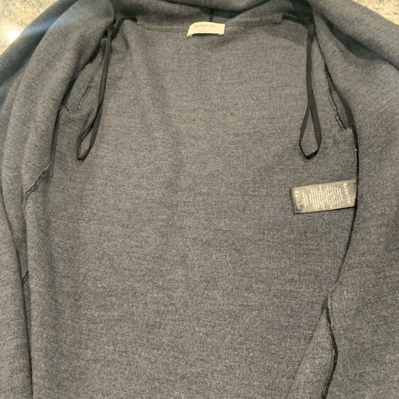 Babaton Aritzia Long Sleeve Black
Merino Wool Cardigan Size Sm - Picture 7 of 12